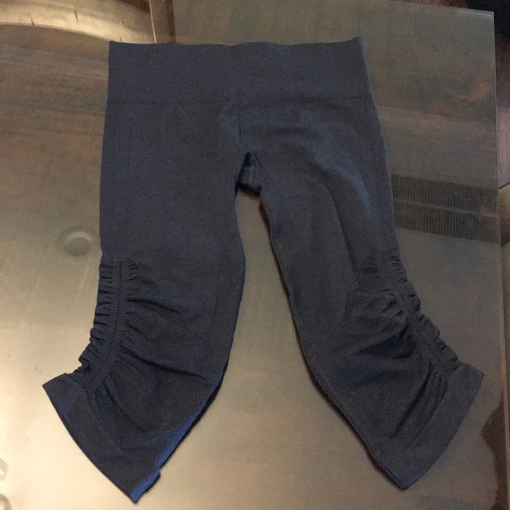 Cobalt blue lulu lemon capris